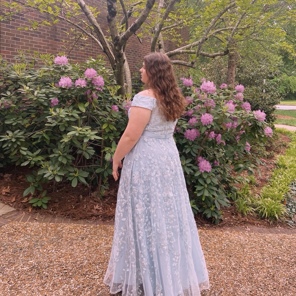 Baby Blue Oleg Cassini Prom Dress size 16w